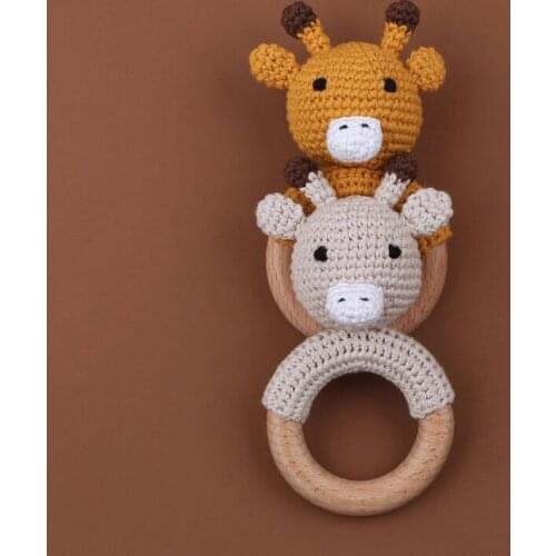 Baby Teether Cartton Animal Crochet Wooden Teething Rings DIY Teething Rattle 24BE
