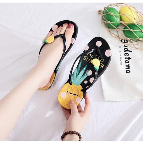 Pineapple Flip-flops Female Korean-Style Soft Bottom Non-Slip Flip-Flop Beach Slippers Mens Slippers Outdoor Man Shoes