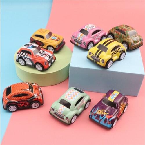 Childrens Cartoon Pull Back Car Mini Q Version Iron Shell Alloy Car Kindergarten Prize Small Gift Boy Diecasts Toys