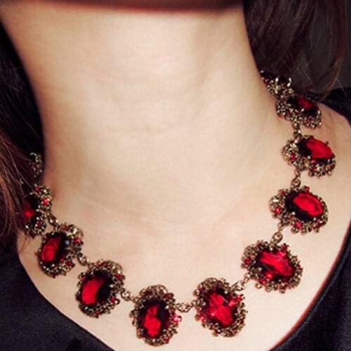 2021 Trendy Women Necklaces Pendants Big Crystal Choker Necklace High Quality New Exquisite Jewelry Elegant Luxurious Necklace