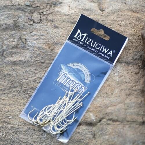 25 Pcs Aberdeen Hooks Long Shank Gold Fishing Hook Saltwater Fresh Water Living Baits PanFish Crappie Worm Fishing Tackle