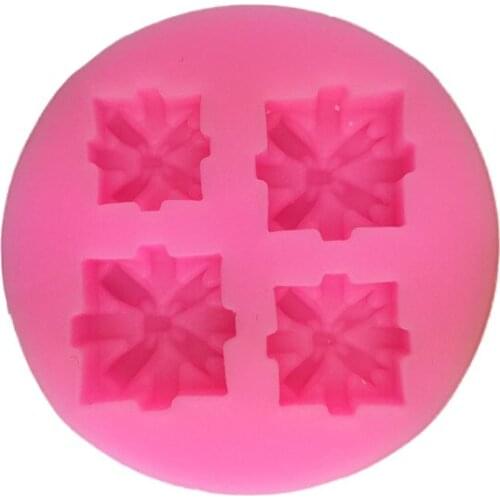 4 even Christmas gift bag shape turn sugar baking decorative tool cake edge mold chocolate silicone mold