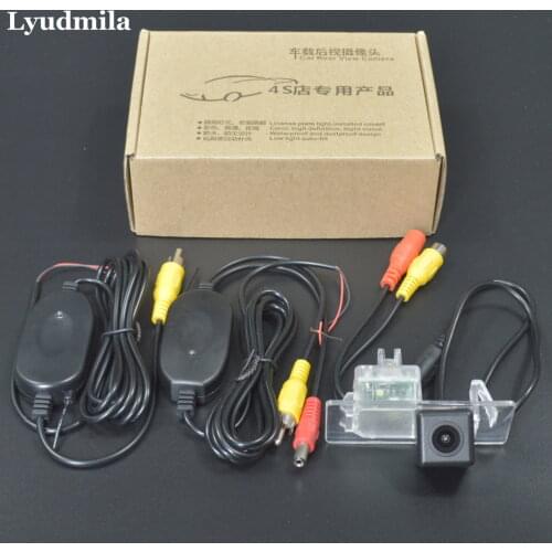 Wireless Rear View Camera For Skoda Octavia III A7 (Typ 5E) Wagon Sedan MK3 2013~2018 For Volkswagen Passat Variant Wagon 2016