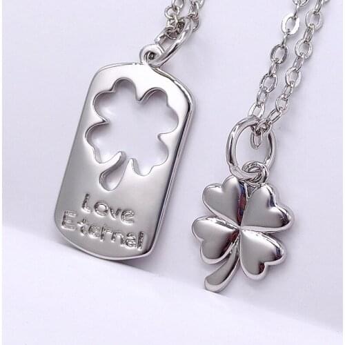 Couple models lucky four-leaf clover necklace female mens simple fashion popular stainless steel jewelry pendant necklace