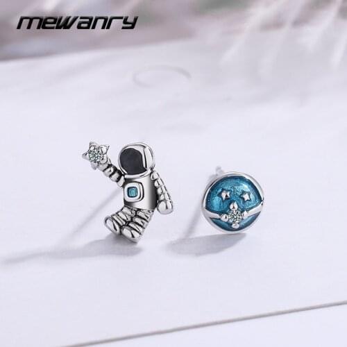 MEWANRY Prevent Allergy 925 Sterling Silver Stud Earrings for Women Fashion Simple Asymmetry Blue Planet Astronaut Party Jewelry
