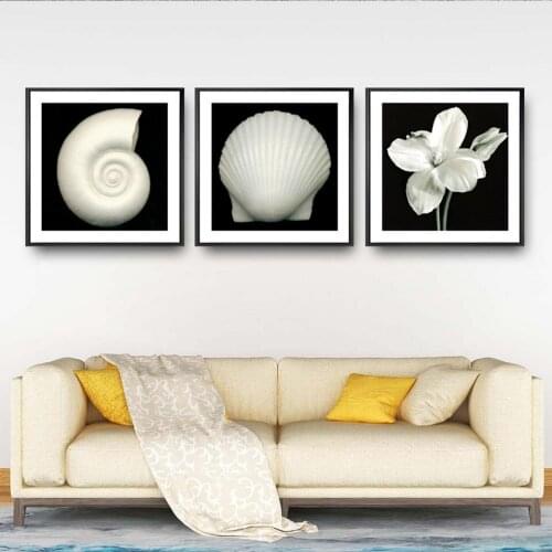 Aesthetic Room Decor Drawings Black-and-white Flower Shell Nightmare Before Christmas Anime Wall Art Canvas Painting Room Decor