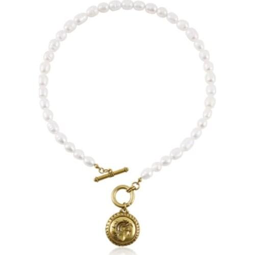 French retro womens new fashion brand character coin pendant freshwater pearl necklace