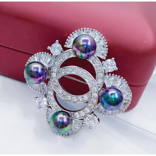 Fancy Womens Brooches for Wedding Party Engagement Silver Color Pins and Brooches Fashion Lady Brooch Corsage Pins Accessories