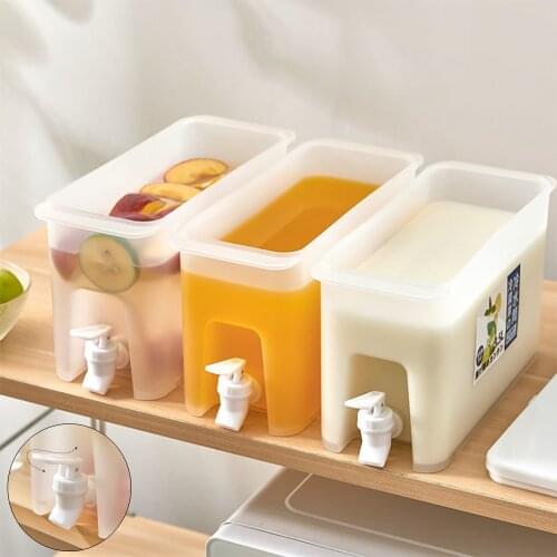 Fridge Water Bottle with Faucet Kettle Fruit Orange Juice Maker Liquid Container Square Bottle Storage Portable for Camping