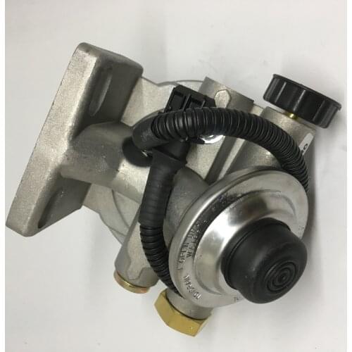 Source manufacturer European heavy truck R90-MER01 diesel filter base with heater 0004772516