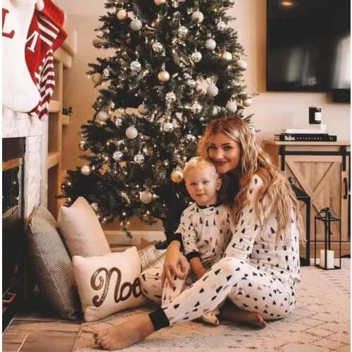 2021 New Christmas Tree Family Matching Clothes Pajamas Mommy Daughter Daddy Son Baby Rompers Home Wear Splicing Family Clothes