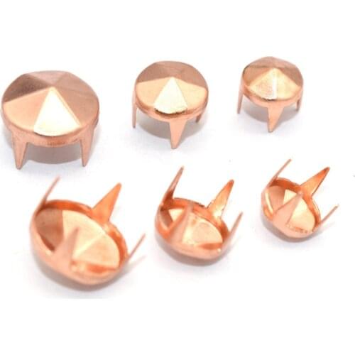 100pcs Metal Rose Gold Pyramid Claw Studs 4 Cone Claw Rivets Spike Nailheads Rivets For DIY Craft Making Jacket Bags Belts