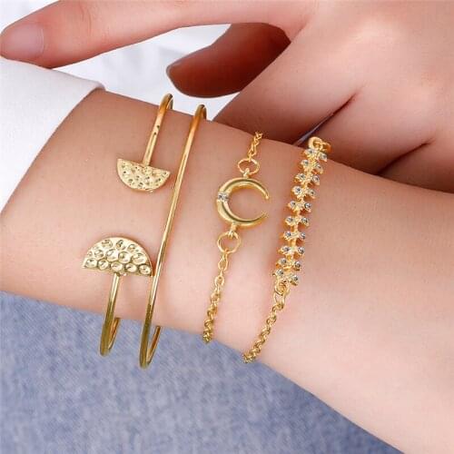 4 Pcs Circle Diamante Bohemian Fashion Alloy Bracelets Moon Lightning Leaf Charm Bracelets Bangle For Women Girls Anniversary
