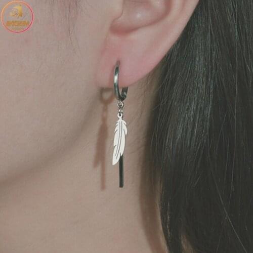 Akizoom Punk Stud Earring Stainless Steel Feather Shape for Women Silver Color Fashion Earrings Jewelry Birthday Gift