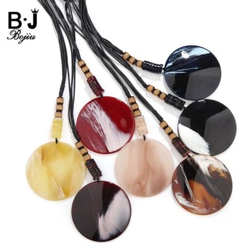 Fashion Resin Statement Chain Necklace For Women 2020 Long Female Elegant Large Acrylic Pendant Necklaces Ladies Jewelry NK1079