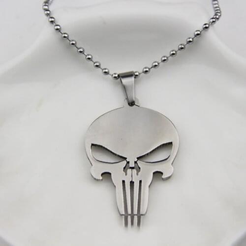 1Pc Skull Necklace Pendant Superhero Personality Charm Punishment Skull Dark Knight Necklace for Woman Man Gift Wholesale