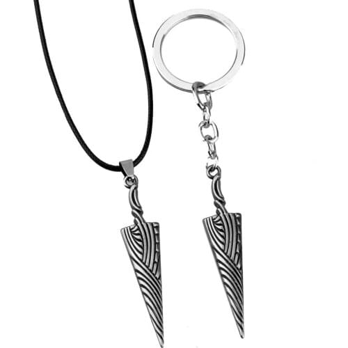 New Hollow Knight Metal Keychain Keyring Spike Shape Cosplay Costumes Pendant Necklace Interesting Key Ring Key Chain Small Gift