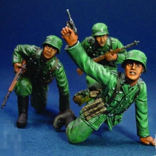 1/35 Dash at the Enemy (3 figures), Resin Model Soldier GK, military themes, Unassembled and unpainted kit