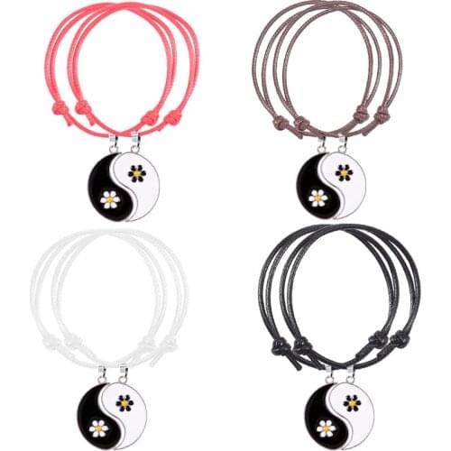 2020 Yin And Yang Stitching Double Two Petal Fish Pendant Men And Women Couple Leather Rope Braided Bracelet Gift Wholesale New