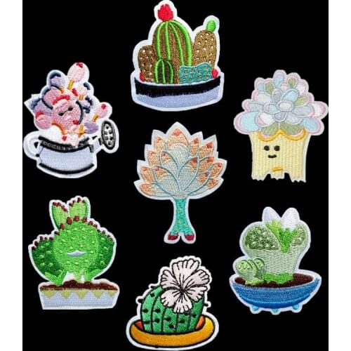 5pcs Mushroom Embroidery Applique Patches for Clothing Iron on Badge Patch Applique for DIY Clothes Jackets Sewing Craft