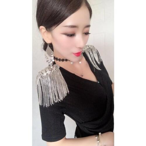 A Pair of Crystal Long Tassels Epaulet,Handmade Shoulder Pad,Gold Studs Shoulder Decoration Epaulets,Shoulder Embellishment