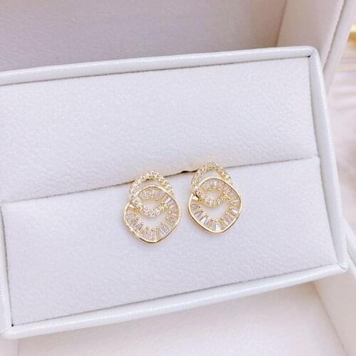 Minimalist Diamond Temperament Earrings Double Circle Top Quality Zircon Earring Women Exquisite Luxury Jewelry Lady Earring