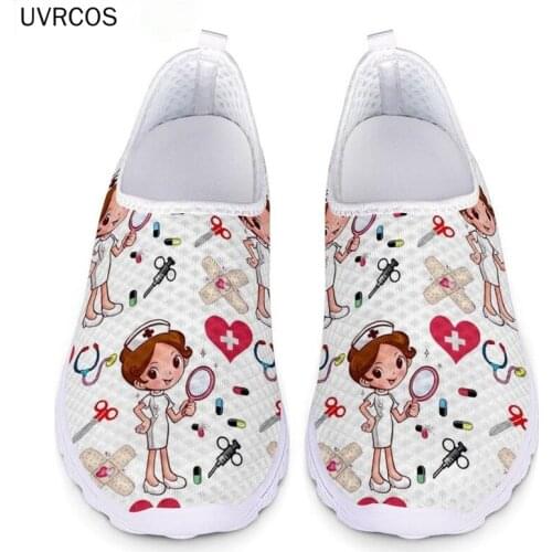 New Cartoon Nurse Clogs Doctor Print Women Sneakers Slip On Mesh Shoes Summer Medical Rubber Flats Shoes