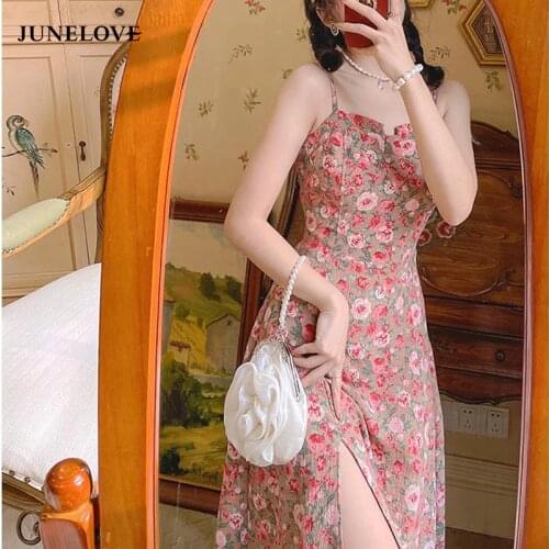 JuneLove Sleeveless Camisole Dress Women Vintage Pink Roses Print Summer Design Ulzzang Trendy Square Collar Lovely Boho Vestido