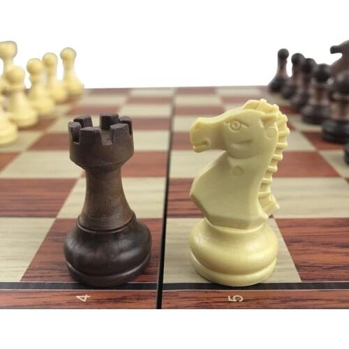 International Magnetic Chess Set High-grade Exquisite Chess Games Board Chess Plastic Folded Board Game Set Gift Entertainment