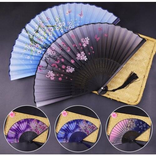 Vintage Silk Folding Fan Retro Chinese Japanese Bamboo Hand Folding Fan Dance Hand Fan Home Decoration Ornaments Craft Gift Fan