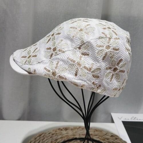 2021 Cap Summer Autumn New Women Thin Section Flowers Embroidery Berets Fashion Casual Personality Sequins Painter Hat QDKPOTC