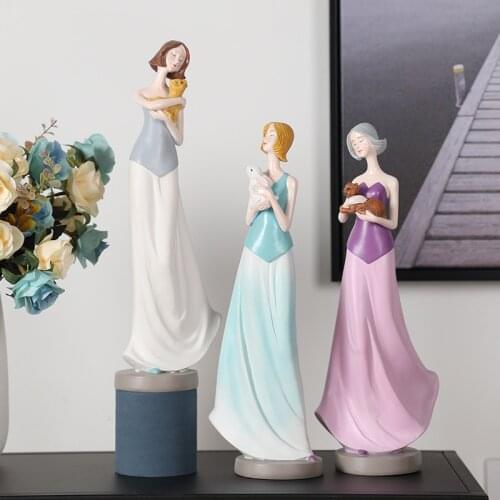 Creative light luxury girl room home decoration resin childrens room bedroom TV cabinet desktop decoration Valentines day gift