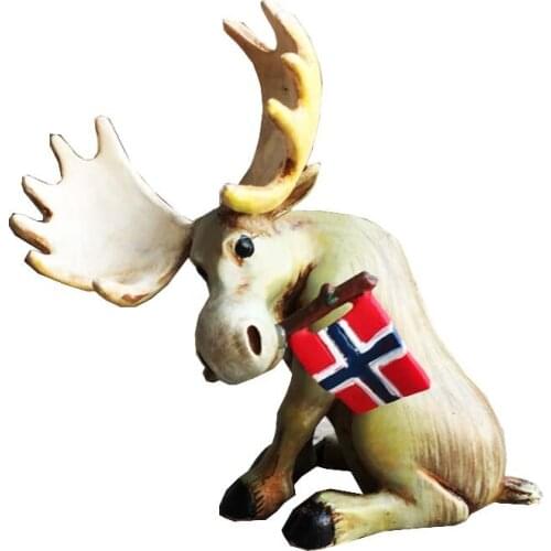 Norwegian creative tourism commemorative gift three-dimensional hand-painted moose crafts decorative ornaments hand gift box