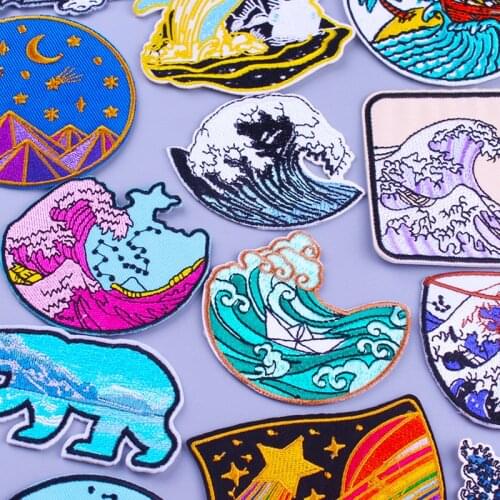 Mountain Wave Embroidered Patches On Clothes Adventure Badges Clothing Thermoadhesive Patches for Clothing DIY Applique Stickers