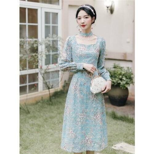 Elegant cheongsam Women High Quality Party Dress 2021 Spring Vintage Square Collar Tassel Pendant Embroidery Dresses Vestidos