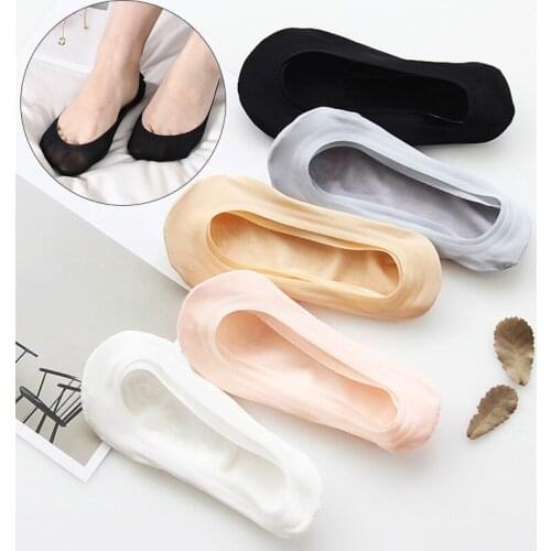 1Pair Casual Short Boat Socks Antiskid Ice Silk Socks Seamless Invisible Nonslip Low Cut Socks Women Thin Short Slippers Sock