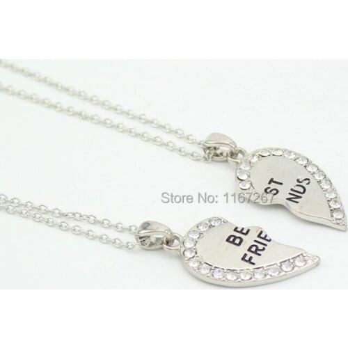 2014 new style broken heart 2 parts pendant necklace best friend necklace (2 pcs 1 set)