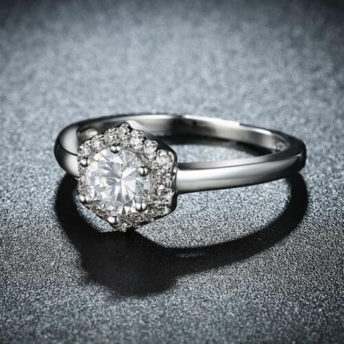 2017 Wholesale Trendy 18 K White Gold Hexagon Surface Inlay Bling Cubic Zircon Rings For Women Ladies Wedding Anillos Jewelry