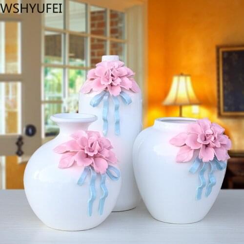 European Creative vase Modern Porcelain Vase Ceramic Fashion Flower Vase Room Study Home artwork Wedding Decoration
