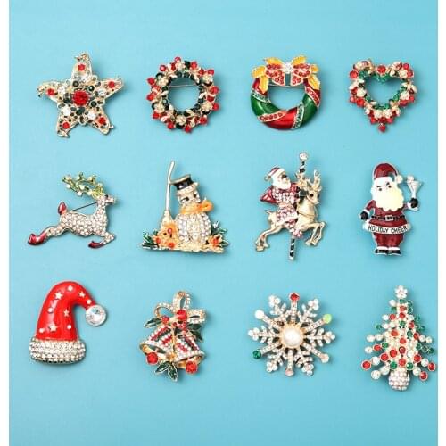 18 Styles Christmas XMAS Brooches Lapel Pin Crystal Santa Snowman Wreath Elk Bells Tree Jewelry Happy New Year Gift for Friends