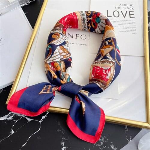 2021 Silk Square Scarf for Women Neck Hairband Design Print Shawl Wrap Soft Lady Foulard Neckerchief Pashmina Bandana Bag Tie