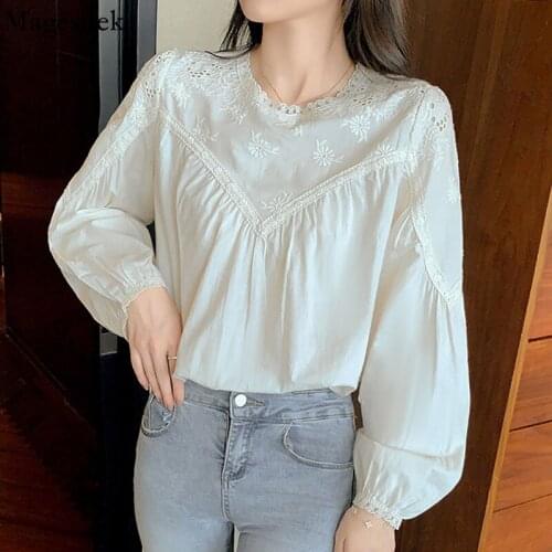 O-neck Pleated Embroidery White Womens Shirt Elegant Long Sleeve Hollow Lace Blouse 2021 Casual Fashion Loose Tops Blusas 16843