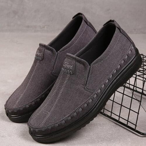2020 New Fashion Sneakers Men Canvas Shoes High Quality Daddy Soft Sole Driving Shoes Men Brand Casual Shoes Fashion Sneakers