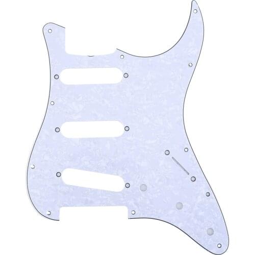 Musiclily Pro 11-Hole 62 Strat SSS Guitar Pickguard for MIJ JPN Japan Stratocaster, 4Ply White Pearl