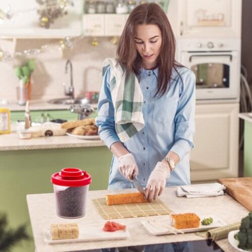 Plastic Spice Jars Bottles Empty Seasoning Container with Red Shaker Lid Seasoning Jars Container Bottle Round Storage Container