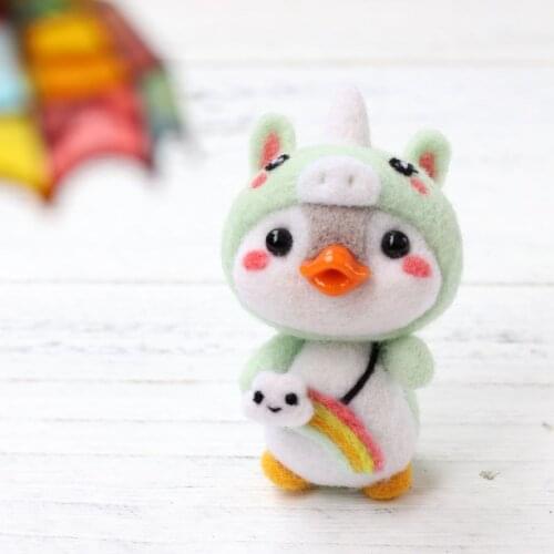 Animal Penguin Wool Felt Craft DIY Unfinished Poked Set Handcraft Kit for Needle E56C