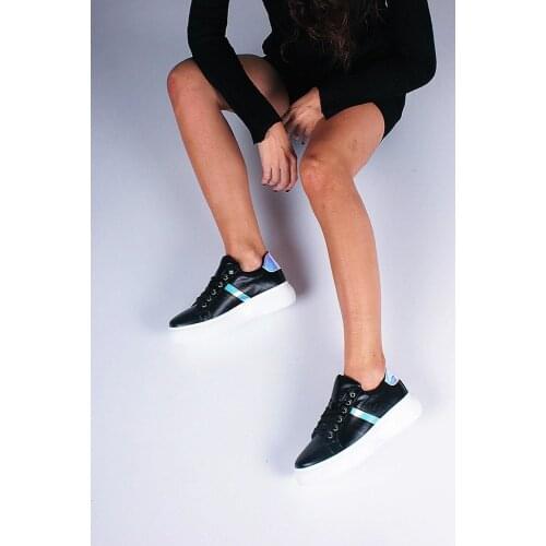 New women Sneakers shoes sequins shake shoes fashion girl sneakers women shoes shoes women shoes sneakers Middle