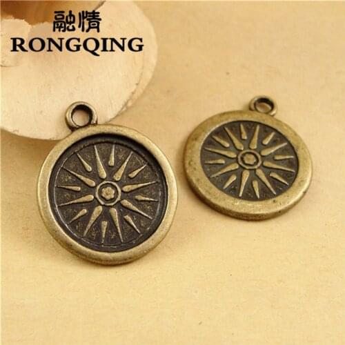 RONGQING 60pcs/lot Retro Compass DIY Accessories 18MM Cameo Base Settings Jewelry Making Wholesale Craft