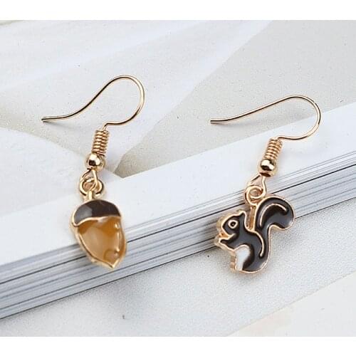 Cute Cartoon Squirrel Nut Earrings for Women Creative Asymmetry Astronaut Planet Eardrop Irregular Flower Womens Drop Earrings