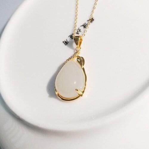 Fashionable Luxury Water Drop Shape White Gem Pendant Necklace Suitable for Women Wedding Jewelry Parts Mothers Day Gift